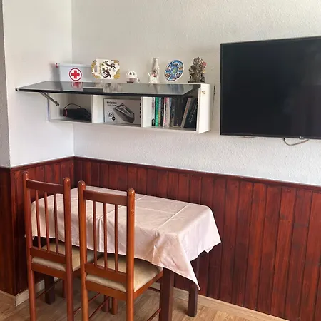 Apartament Neptuno 12 *